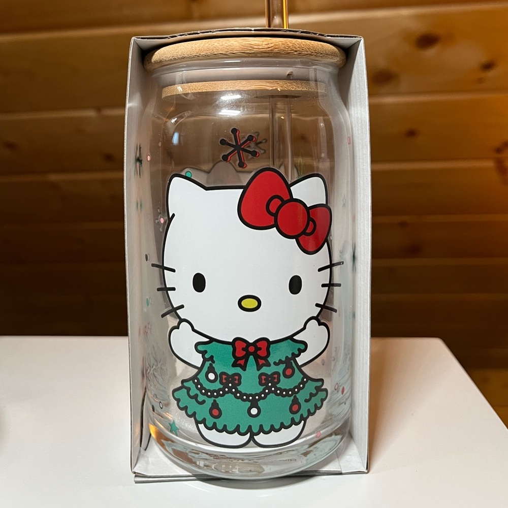 Hello Kitty Christmas Tree Glass Tumbler